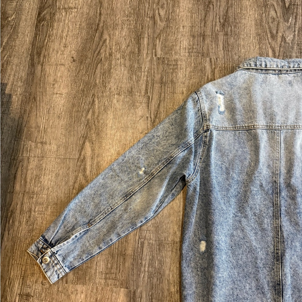 Women's Long Denim Jean Jacket - Picture 8 of 9